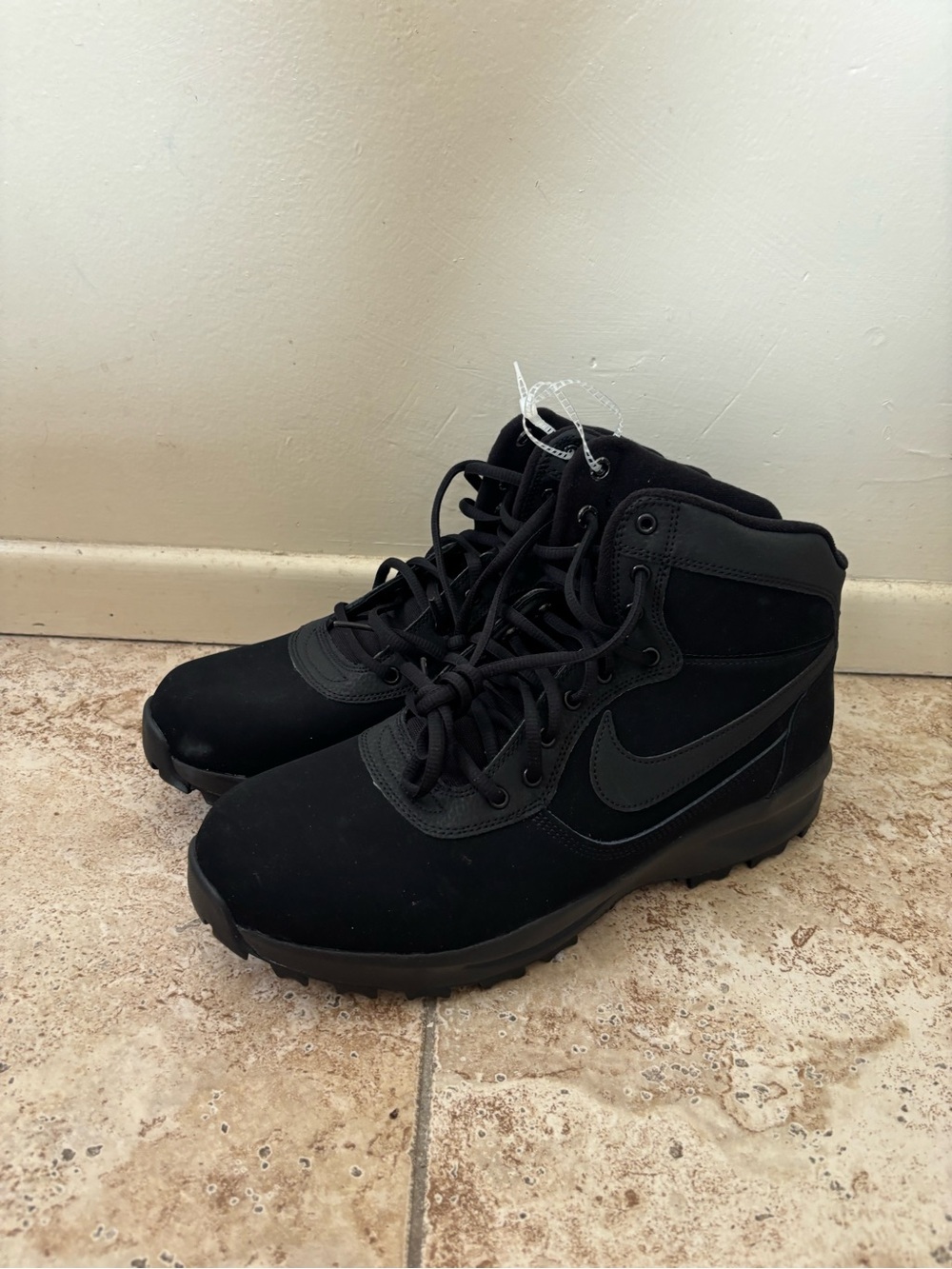 Nike Manoadome Triple Black High Top Hiking Outdoor Boots 844358-003 Men's 13